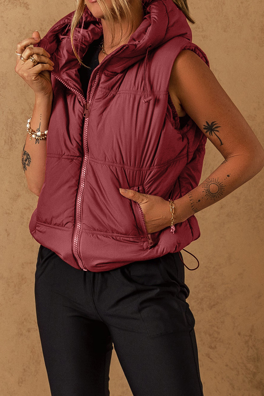 Clay Zip-up Side Pockets Hooded Puffer Vest