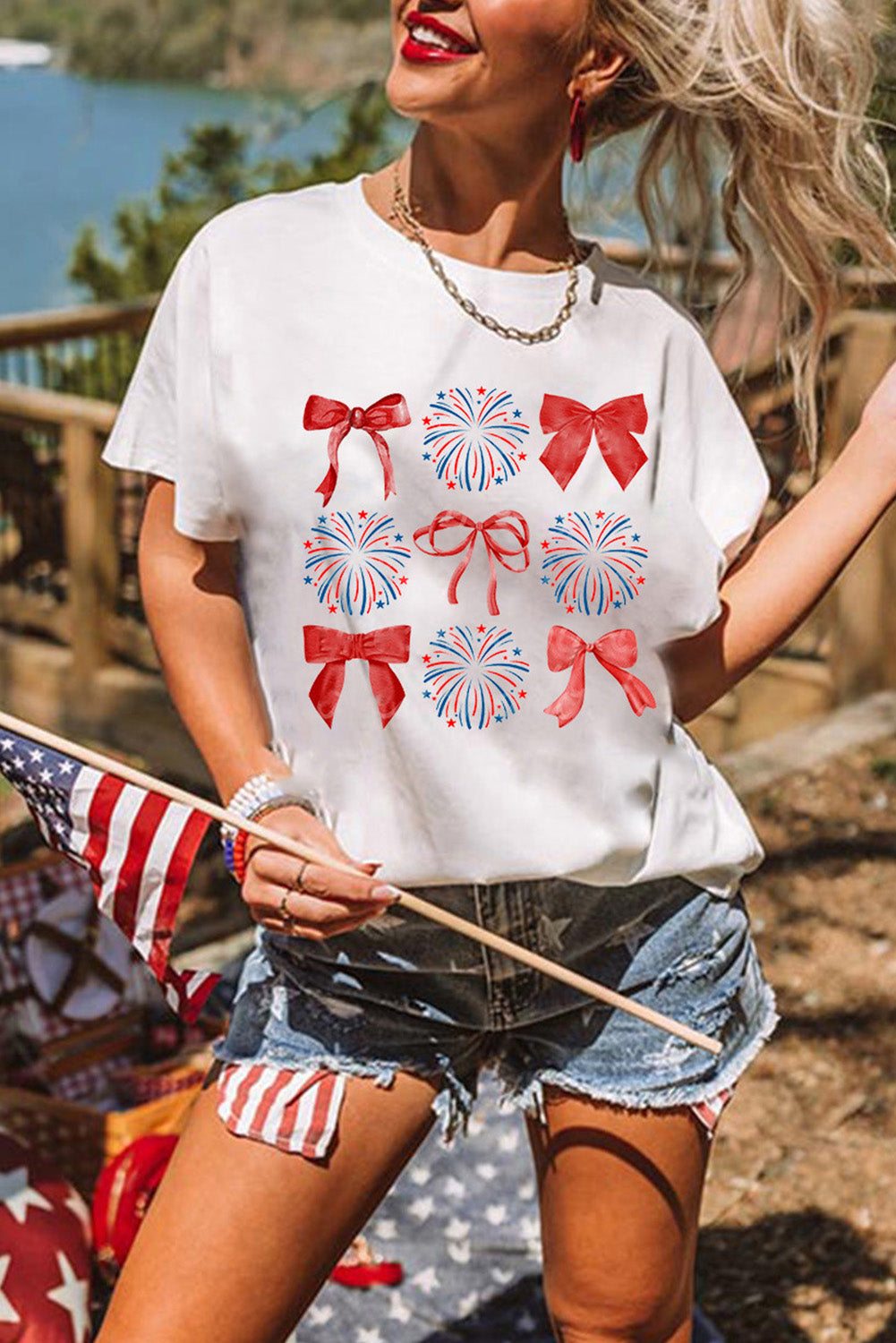 White July 4th Celerbration Bowknot Firework Graphic Tee